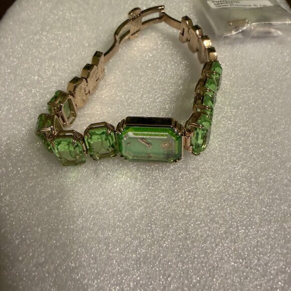 Swarovski Millenia Quartz Crystal Green Dial Ladies Watch - Picture 2 of 5